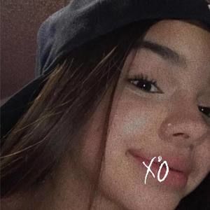 Meet your Posher, Janeth